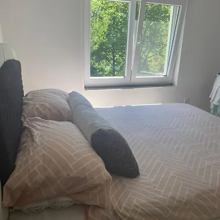 Apartment Ema *